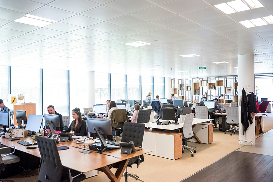 5 Reasons to Outsource to a Contact Centre