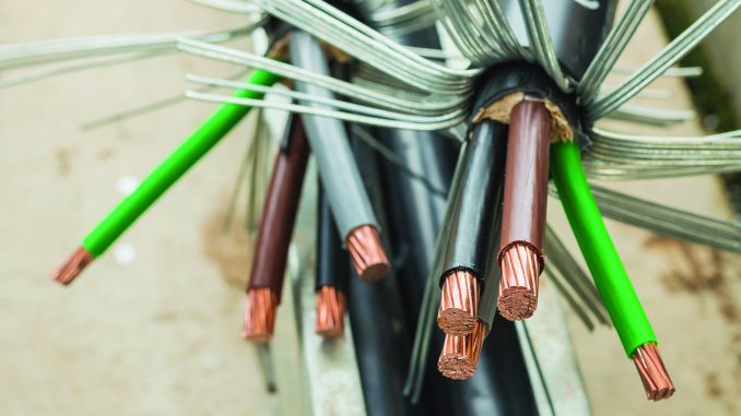 Choosing the Right 3 Pin Power Cord Manufacturer for Long-Term Reliability